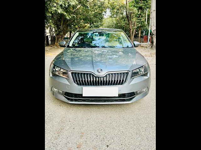 Second Hand Skoda Superb [2016-2020] L&K TSI AT in Delhi