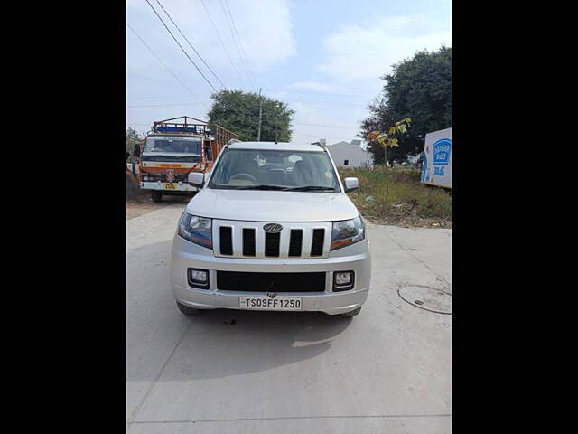 Second Hand Mahindra TUV300 T10 in Hyderabad