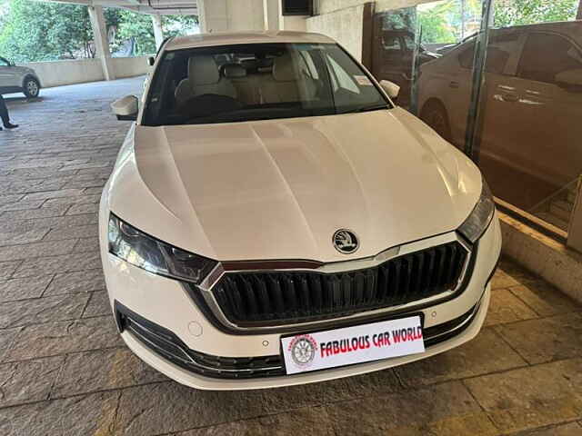 Second Hand Skoda Octavia L&K 2.0 in Mumbai