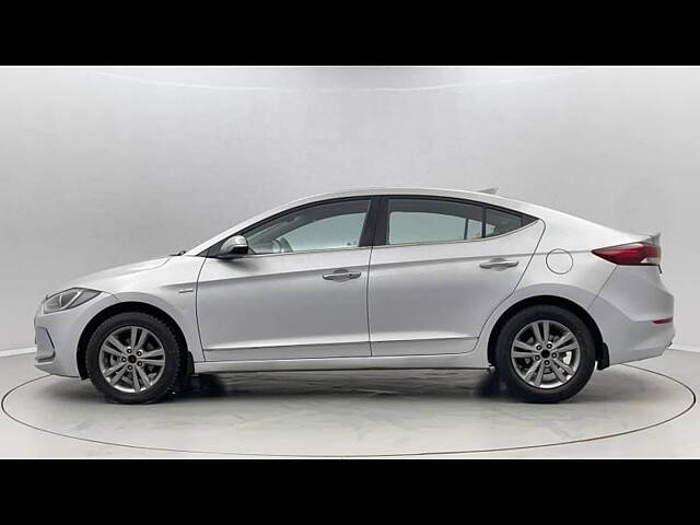 Second Hand Hyundai Elantra SX (O) 2.0 AT in Jaipur