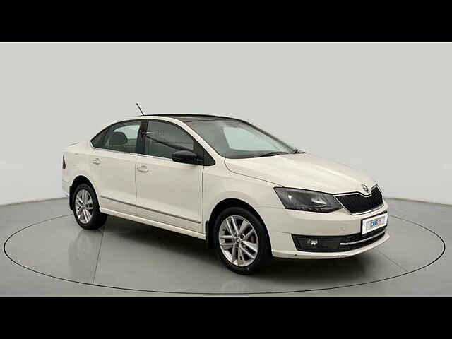 Second Hand Skoda Rapid Style 1.6 MPI in Delhi