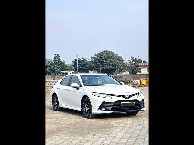 Second Hand Toyota Camry [2022-2024] Hybrid in Nagpur