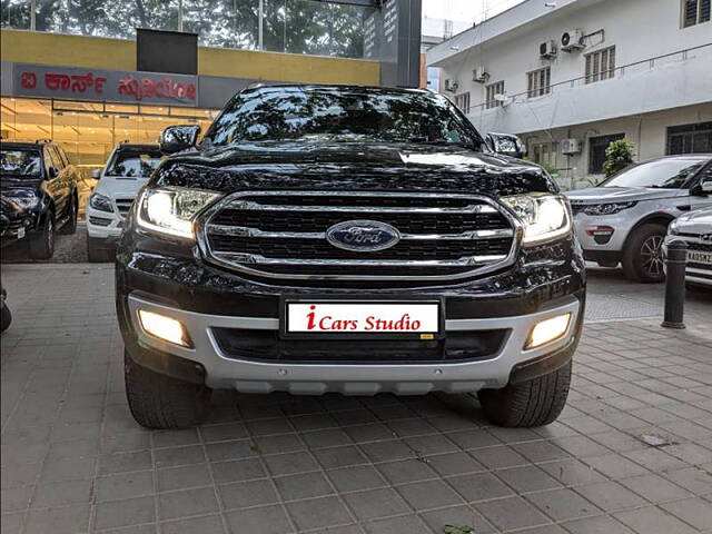 Second Hand Ford Endeavour Titanium Plus 3.2 4x4 AT in Bangalore