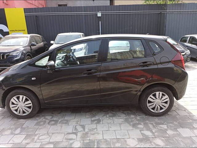 Second Hand Honda Jazz [2015-2018] SV Petrol in Chennai