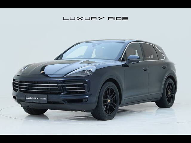 Second Hand Porsche Cayenne Base [2020-2023] in Lucknow