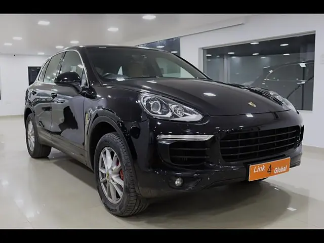 Second Hand Porsche Cayenne [2010-2014] Base in Delhi