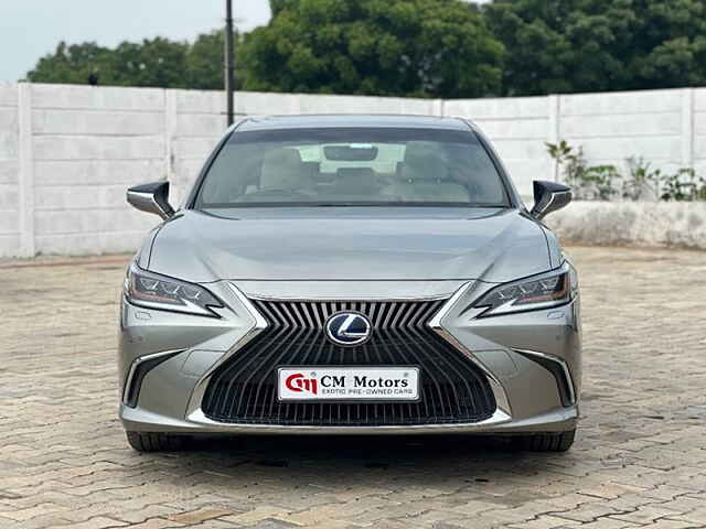 Second Hand Lexus ES 300h [2018-2020] in Ahmedabad