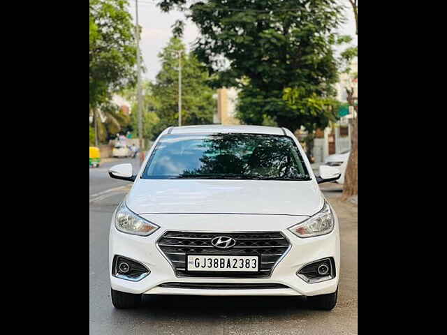 Second Hand Hyundai Verna [2017-2020] SX 1.6 CRDi in Ahmedabad