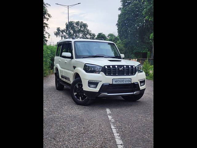 Second Hand Mahindra Scorpio S11 MT 7S in Kurukshetra