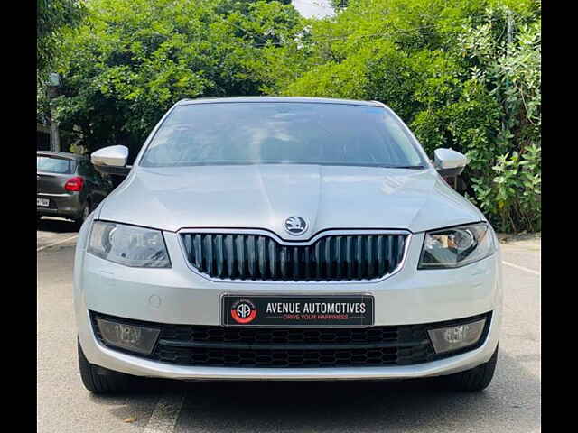 Second Hand Skoda Octavia [2017-2021] 1.8 TSI Style Plus AT [2017] in Bangalore