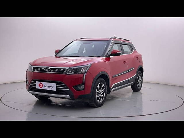 Second Hand Mahindra XUV300 [2019-2024] W8 (O) 1.5 Diesel AMT in Bangalore