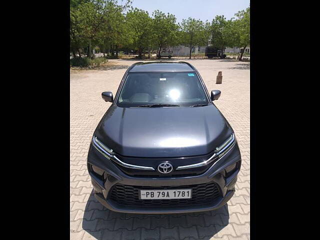 Second Hand Toyota Urban Cruiser Hyryder V NeoDrive in Ludhiana