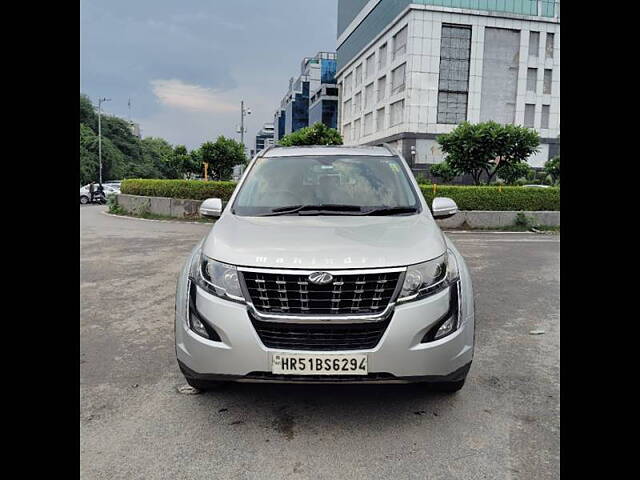 Second Hand Mahindra XUV500 W11 in Delhi