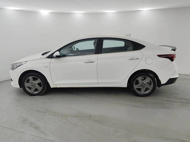 Second Hand Hyundai Verna SX 1.5 Petrol IVT in Jaipur