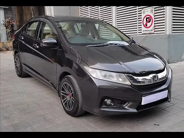 Used 2016 Honda City [2014-2017] VX CVT for sale in Mumbai at Rs.7 