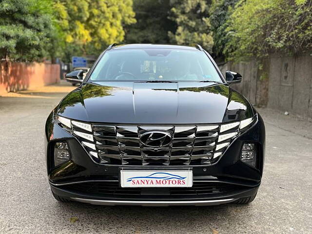 Second Hand Hyundai Tucson Signature 2.0 AT Petrol in Delhi