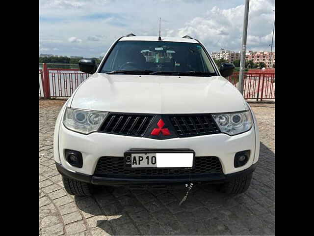 Second Hand Mitsubishi Pajero Sport 2.5 MT in Hyderabad