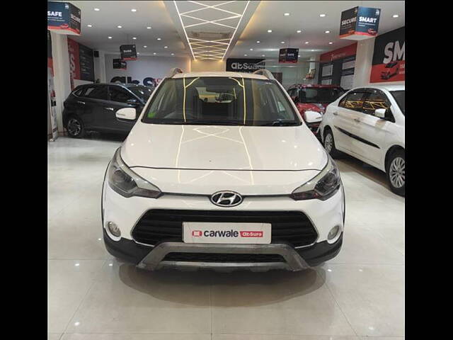 Second Hand Hyundai i20 Active [2015-2018] 1.2 SX in Kanpur