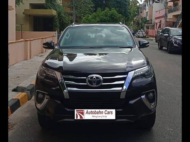 Second Hand Toyota Fortuner [2016-2021] 2.8 4x2 AT [2016-2020] in Bangalore