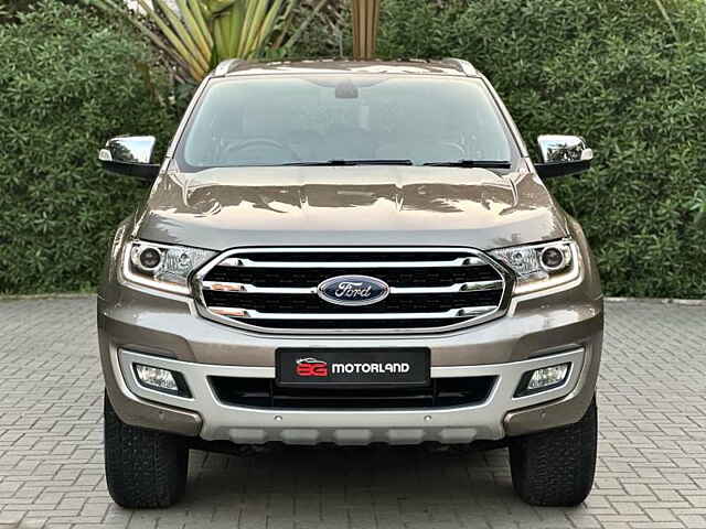 Second Hand Ford Endeavour [2016-2019] Titanium 3.2 4x4 AT in Surat