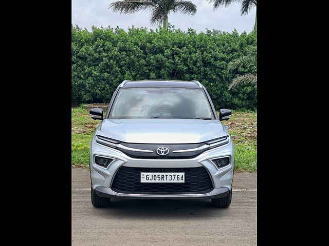 Second Hand Toyota Urban Cruiser Hyryder V Hybrid [2022-2023] in Surat