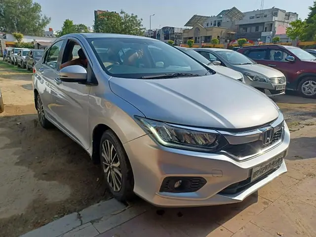 Second Hand Honda City ZX Diesel in Lucknow