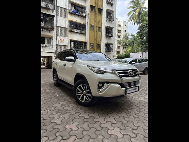 Second Hand Toyota Fortuner [2016-2021] 2.8 4x4 MT [2016-2020] in Mumbai