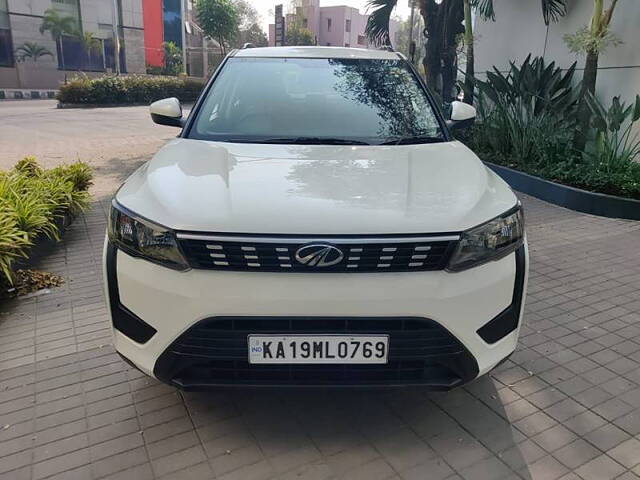 Second Hand Mahindra XUV300 [2019-2024] 1.5 W6 [2019-2020] in Bangalore