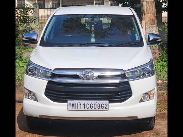 Second Hand Toyota Innova Crysta [2016-2020] 2.4 G 7 STR [2016-2017] in Sangli