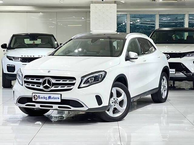 Second Hand Mercedes-Benz GLA [2017-2020] 200 d Sport in Mumbai