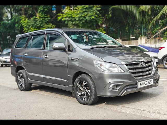 Second Hand Toyota Innova [2005-2009] 2.5 G4 8 STR in Mumbai