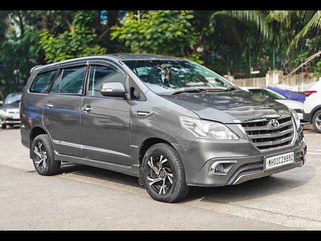 Second Hand Toyota Innova [2005-2009] 2.5 G4 8 STR in Mumbai