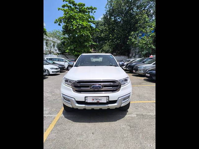 Second Hand Ford Endeavour Titanium 3.2 4x4 AT in Mumbai