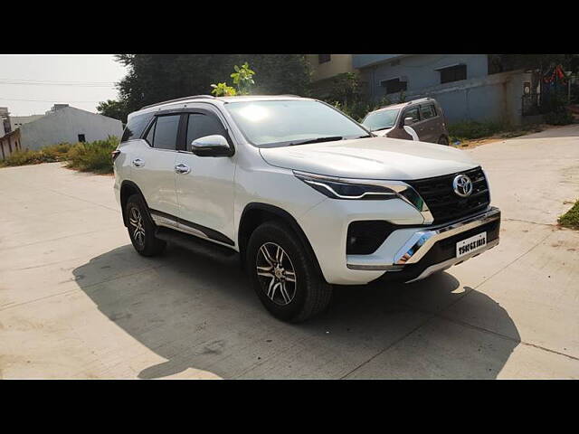 Second Hand Toyota Fortuner [2016-2021] 2.8 4x2 MT [2016-2020] in Hyderabad