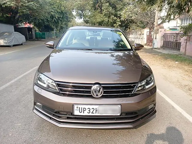 Second Hand Volkswagen Jetta Highline TDI in Lucknow
