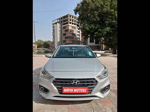 Second Hand Hyundai Verna [2017-2020] SX 1.6 CRDi in Ahmedabad