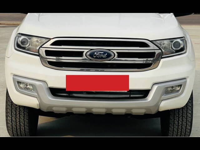 Second Hand Ford Endeavour [2016-2019] Trend 2.2 4x4 MT in Lucknow