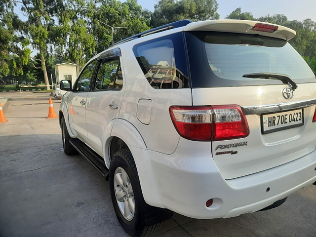 Second Hand Toyota Fortuner [2009-2012] 3.0 MT in Chandigarh