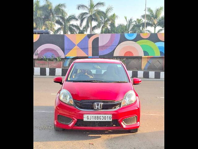 Second Hand Honda Brio S MT in Surat