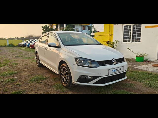 Second Hand Volkswagen Vento Highline 1.2 (P) AT in Chennai