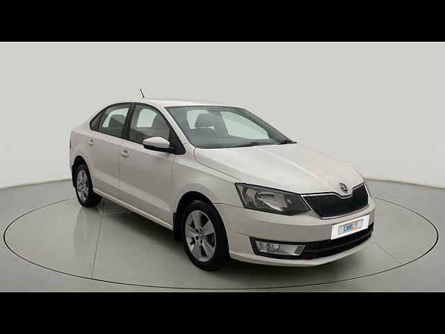 Second Hand Skoda Rapid Ambition 1.6 MPI in Bangalore