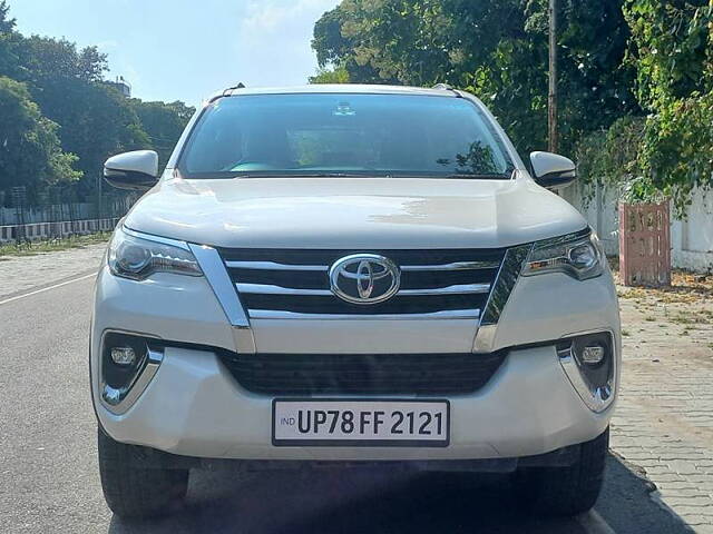 Second Hand Toyota Fortuner [2016-2021] 2.8 4x2 AT [2016-2020] in Kanpur