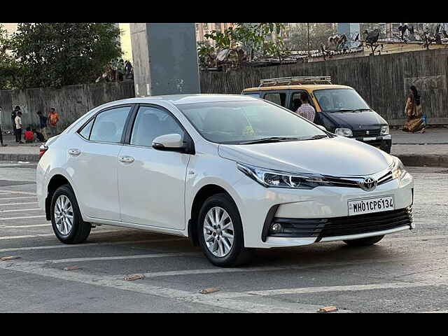 Second Hand Toyota Corolla Altis G Petrol in Mumbai