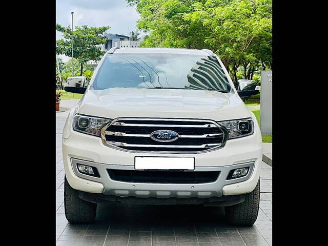 Second Hand Ford Endeavour Titanium 2.0 4x2 AT in Mumbai