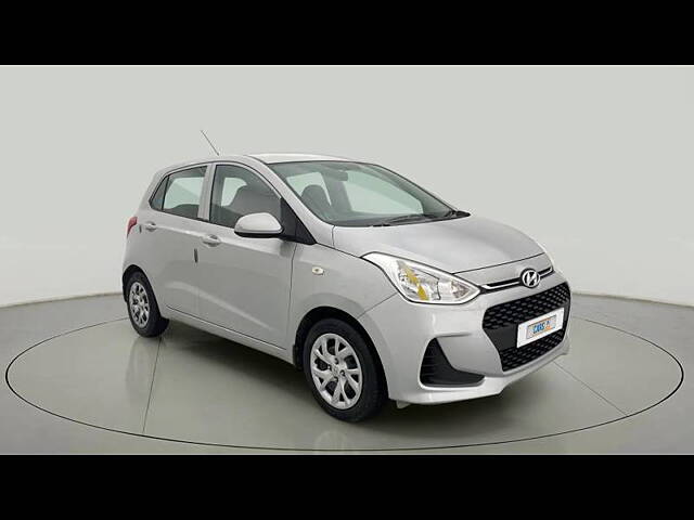 Second Hand Hyundai Grand i10 Magna 1.2 Kappa VTVT in Ahmedabad