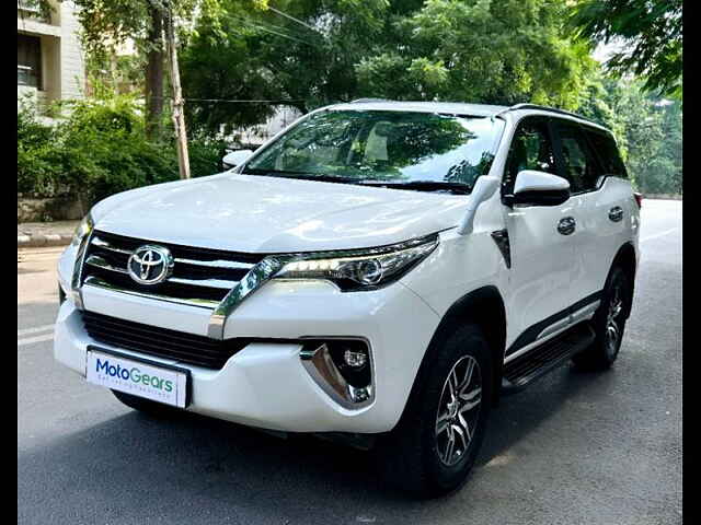 Second Hand Toyota Fortuner [2016-2021] 2.8 4x2 MT [2016-2020] in Delhi