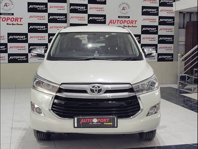 Second Hand Toyota Innova Crysta [2016-2020] 2.4 VX 7 STR [2016-2020] in Bangalore