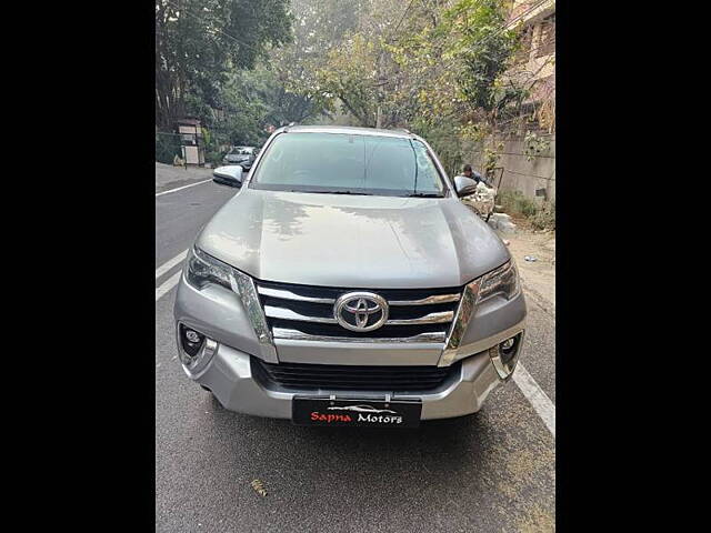Second Hand Toyota Fortuner 2.8 4x2 AT [2016-2020] in दिल्ली