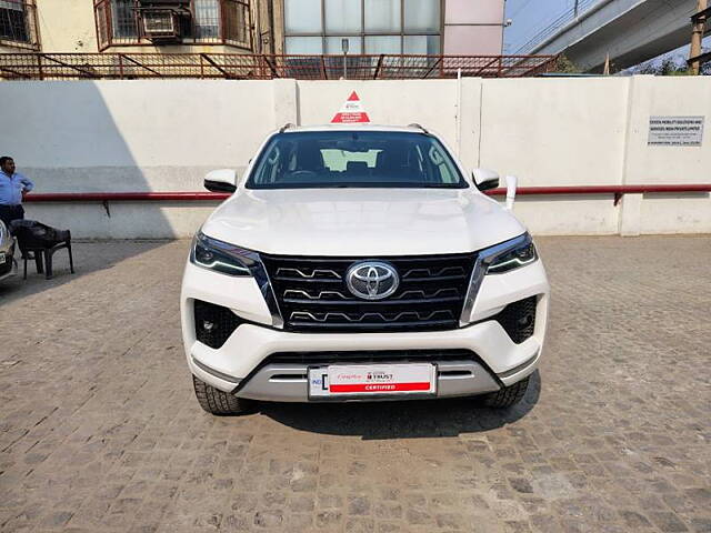 Second Hand Toyota Fortuner [2016-2021] 2.8 4x2 MT [2016-2020] in Delhi