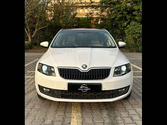 Second Hand Skoda Octavia [2013-2015] Style 1.8 TSI AT in Gurgaon